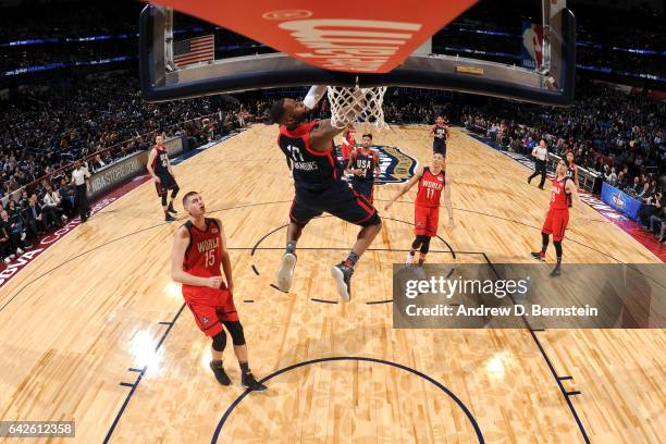 Jonathon Simmons of the USA Team dunks the ball against the World Team during the BBVA Compass Rising Stars Challenge as part of 2017 All-Star...