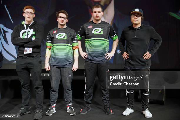Crimsix Photos and Premium High Res Pictures - Getty Images