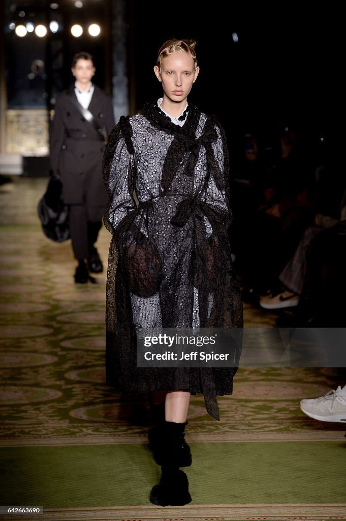 A model walks the runway at the Simone Rocha show during the London ...