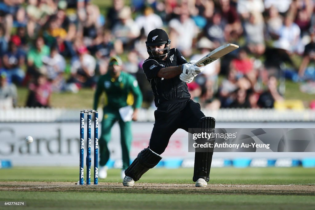 New Zealand v South Africa - 1st ODI