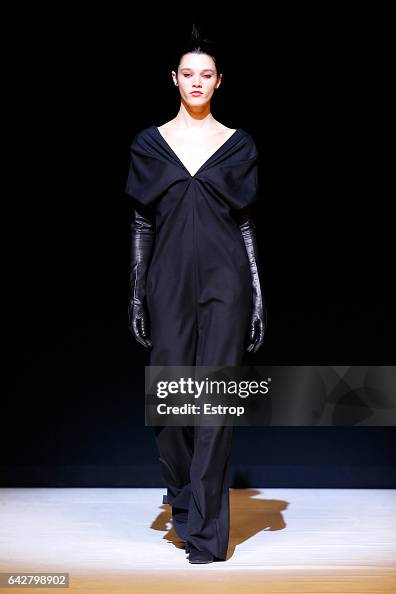 CHALAYAN - Runway - LFW February 2017 CHALAYAN - Runway - LFW February 2017