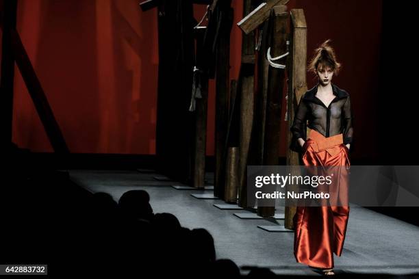 Model walks the runway at the ULISES MÉRIDA show during the Mercedes-Benz Madrid Fashion Week Autumn/Winter 2017/2018 at IFEMA on February 19, 2017...