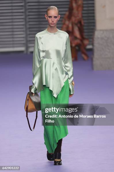 Mulberry - Runway - LFW February 2017 Mulberry - Runway - LFW February 2017