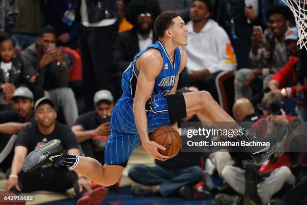 Aaron Gordon of the Orlando Magic competes in the 2017 Verizon Slam Dunk Contest at Smoothie King Center on February 18, 2017 in New Orleans,...