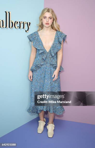 Anais Gallagher attends the Mulberry show during the London Fashion Week February 2017 collections on February 19, 2017 in London, England.