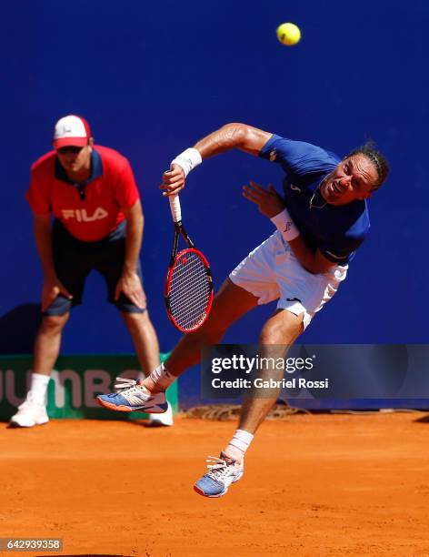 Alexandr Dolgopolov of Ukraine serves during a final match between Kei Nishikori of Japan and Alexandr Dolgopolov of Ukraine as part of ATP Argentina...
