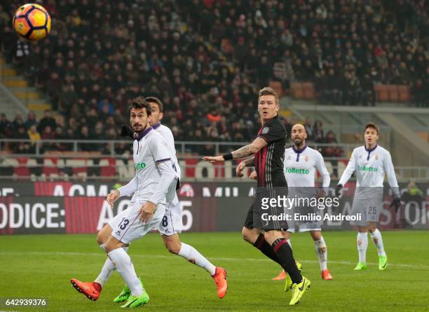 Juraj Kucka of AC Milan scores the opening goal during the Serie A match between AC Milan and ACF Fiorentina at Stadio Giuseppe Meazza on February...