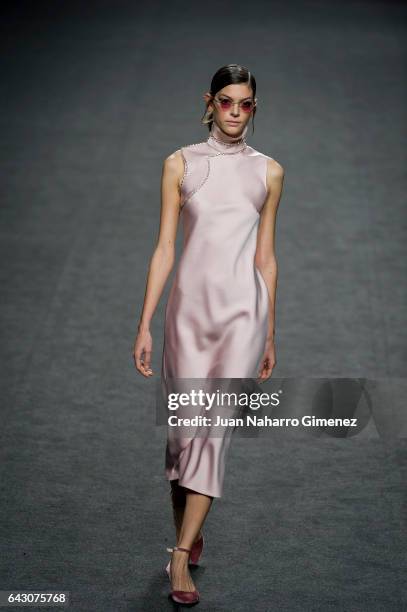 Model walks the runway at the 2nd Skin Co show during the Mercedes-Benz Madrid Fashion Week Autumn/Winter 2017 at Ifema on February 20, 2017 in...