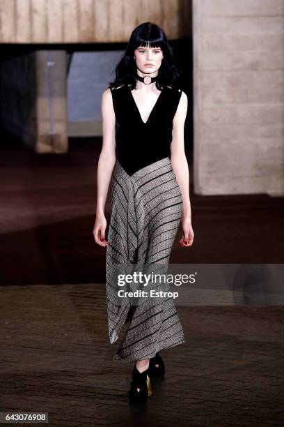 Model walks the runway at the Roland Mouret show during the London Fashion Week February 2017 collections on February 19, 2017 in London, England.