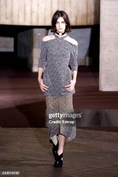 Model walks the runway at the Roland Mouret show during the London Fashion Week February 2017 collections on February 19, 2017 in London, England.