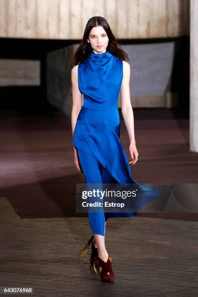 Model walks the runway at the Roland Mouret show during the London Fashion Week February 2017 collections on February 19, 2017 in London, England.