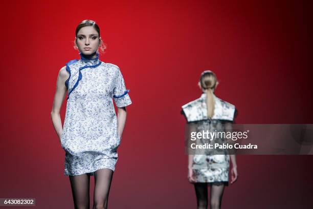 Model walks the runway at the 2nd Skin Co show during the Mercedes-Benz Madrid Fashion Week Autumn/Winter 2017 at Ifema on February 20, 2017 in...