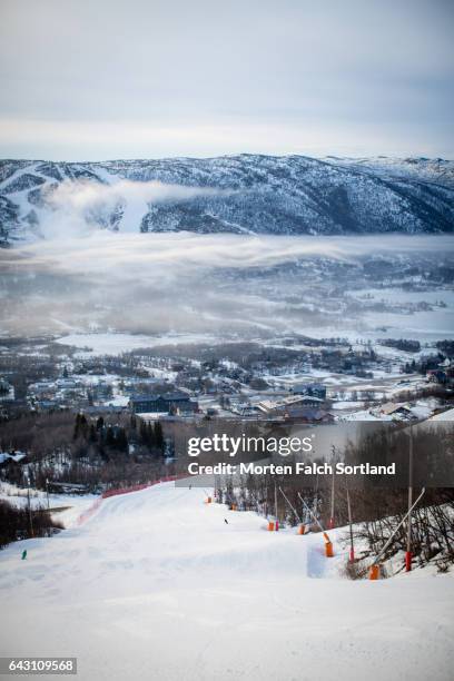 downhill skiing in geilo - geilo stock pictures, royalty-free photos & images