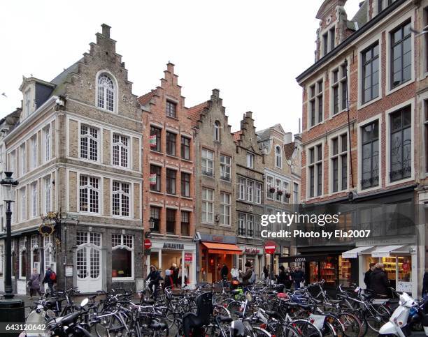 bruges - flandern - berühmtheit fotografías e imágenes de stock