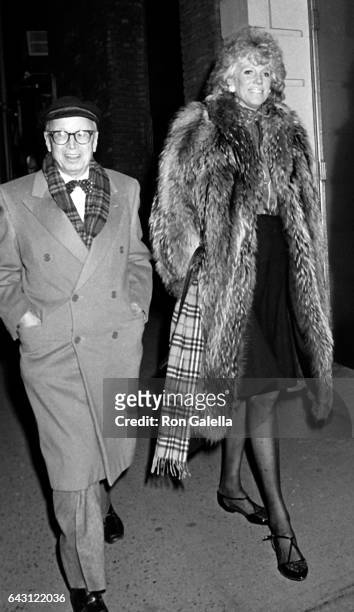 Arthur Schlesinger and Alexandra Schlesinger attend PEN Literary Celebration Gala on December 14, 1985 in New York City.