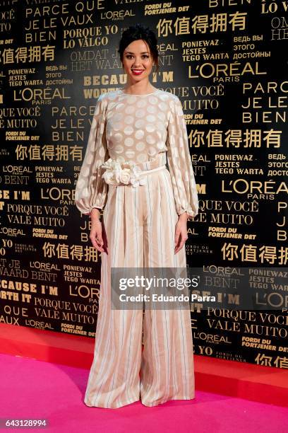 Actress Dafne Fernandez attends the 'L'Oreal' photocall during Mercedes Benz Fashion Week Madrid Autumn / Winter 2017 at Ifema on February 20, 2017...