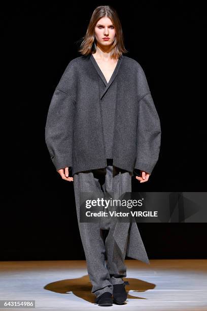 Model walks the runway at the CHALAYAN Ready to Wear Fall Winter 2017-2018 fashion show during the London Fashion Week February 2017 collections on...