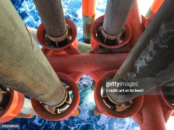 offshore risers - north africa stock pictures, royalty-free photos & images
