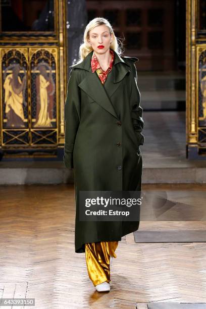 Model walks the runway at the Sharon Wauchob show during the London Fashion Week February 2017 collections on February 20, 2017 in London, England.