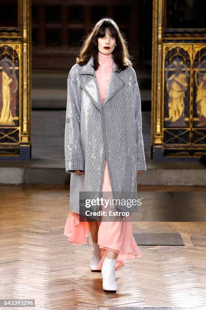 Model walks the runway at the Sharon Wauchob show during the London Fashion Week February 2017 collections on February 20, 2017 in London, England.