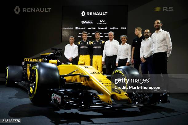 Renault Sport Chief Technical Officer Bob Bell, Nico Hulkenberg of Germany and Renault Sport, Jolyon Palmer of Great Britain and Renault Sport,...