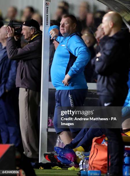 Sutton reserve goalkeeper Wayne Shaw. Sutton have accepted reserve goalkeeper Wayne Shaw's resignation, manager Paul Doswell has announced.