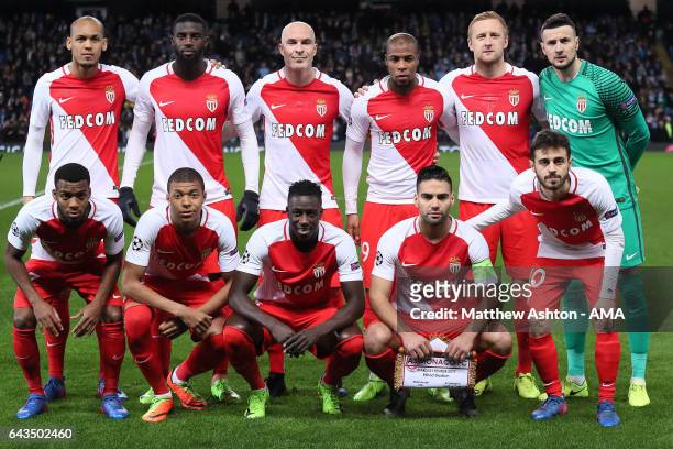 The Monaco players line up for a team photo prior to the UEFA Champions League Round of 16 first leg match between Manchester City FC and AS Monaco...