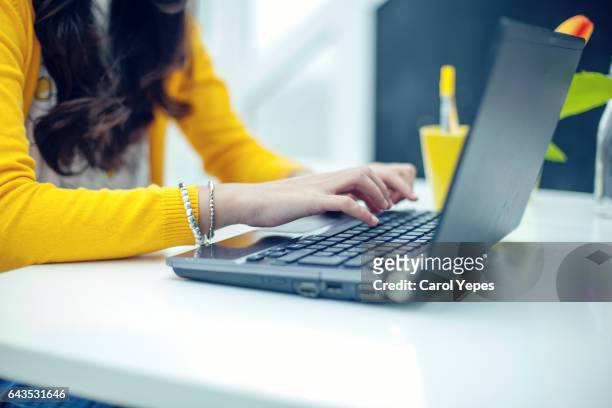 woman  hands on laptop - blogger woman stock pictures, royalty-free photos & images