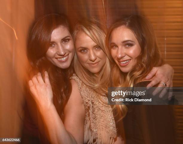 Colby Dee, Leah Turner and Olivia Lane backstage during Forget-Me-Not A Night Of Music For Alzheimer's Awareness at 3rd & Lindsley on February 21,...