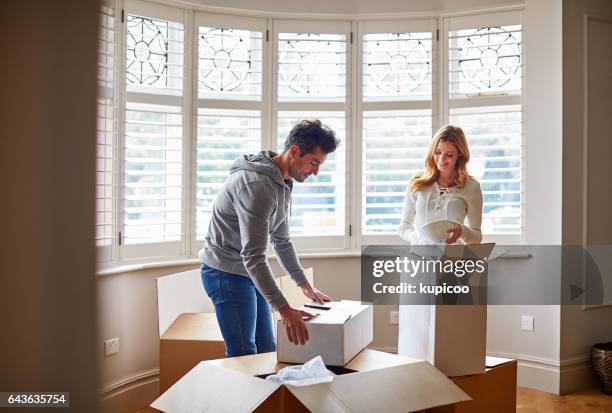 stabilirsi nella loro casa per sempre - home sweet home espressione inglese foto e immagini stock