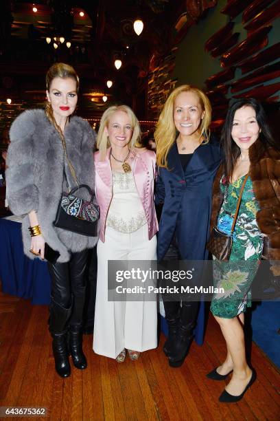 Barbara Regna, Michele Gallagher, Jerry Lopez and Jane Scher attend Sailing Heals Hosts an Evening of Cocktails & Couture at a Private Location on...