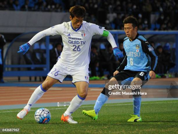 Yeom Kin Hun of Suwon Samsung Bluewings in action during the AFC Champions League Group G match between Kawasaki Frontale and Suwon Samsung Bluewings...