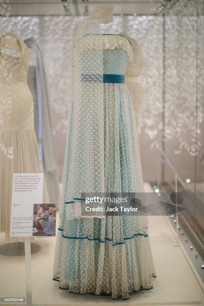 Press Preview Of Diana: Her Fashion Story