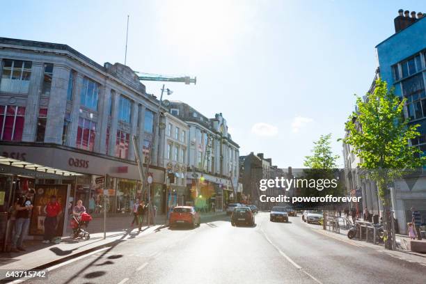 愛爾蘭科克市的街道上 - cork city 個照片及圖片檔