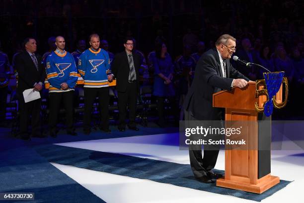 Bob Plager speaks during Plager's number retirement ceremony prior to a game between the Toronto Maple Leafs and the St. Louis Blues on February 2,...