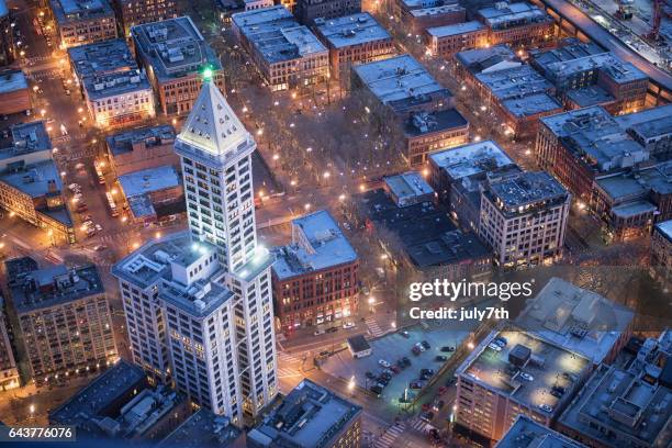 smith tower, seattle - seattle winter stock pictures, royalty-free photos & images