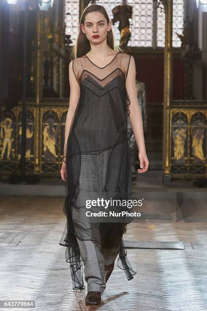 Model walks the runway at the Sharon Wauchob show during the London Fashion Week February 2017 collections on February 20, 2017 in London, England.