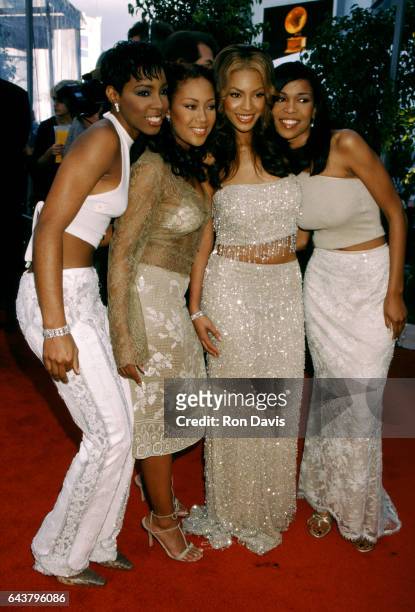 Kelly Rowland, Farrah Franklin, Beyonce Knowles and Michelle Williams of Destiny's Child pose as they arrive before The 42nd Annual GRAMMY Awards on...