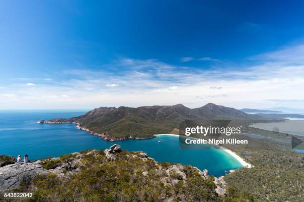 wineglass bay, tasmania - wineglass bay stock pictures, royalty-free photos & images