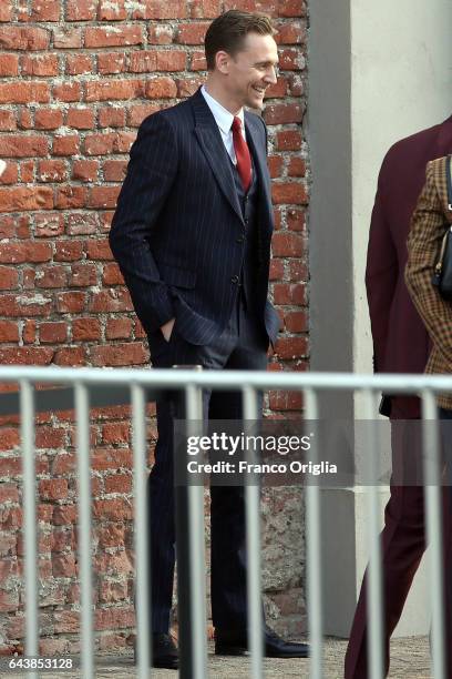 Tom Hiddleston arrives at the Gucci show during Milan Fashion Week Fall/Winter 2017/18 on February 22, 2017 in Milan, Italy.