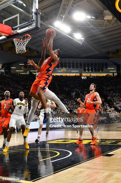 Illinois guard Malcolm Hill scores in the first half during a Big Ten Conference basketball game between the University of Illinois Fighting Illini...