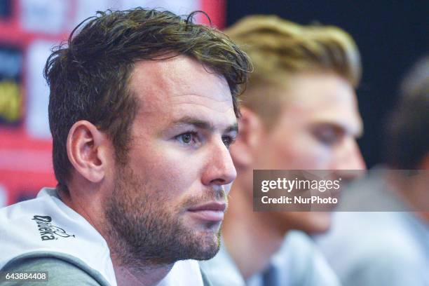 S Mark Cavendish from Dimension Data Team with Germany's Marcel Kittel , during a Top Riders press conference at the Yas Viceroy Abu Dhabi hotel. On...