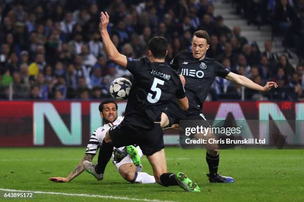 Dani Alves of Juventus scores the second goal to make the score 0-2 during the UEFA Champions League Round of 16 first leg match between FC Porto and...