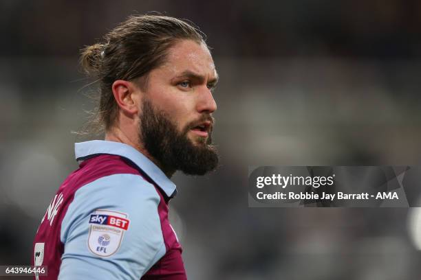 Henri Lansbury of Aston Villa during the Sky Bet Championship match between Newcastle United and Aston Villa at St James' Park on February 20, 2017...