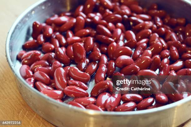 bowl with red kidney beans - red bean stock pictures, royalty-free photos & images