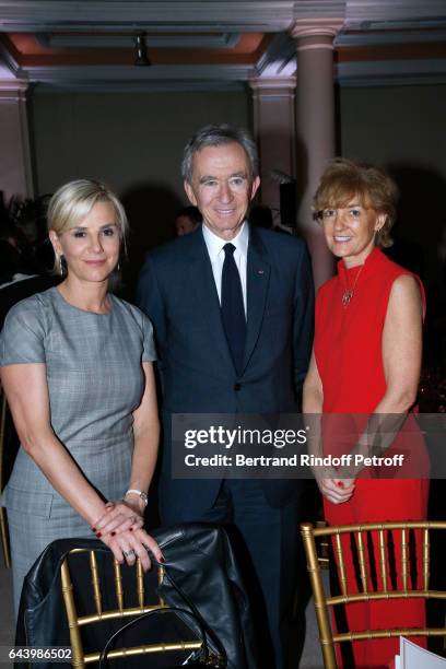Laurence Ferrari, Owner of LVMH Luxury Group Bernard Arnault and Isabelle Juppe attend the celebration of the 10th Anniversary of the "Fondation...