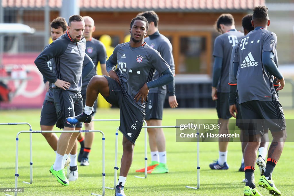 FC Bayern Muenchen - Training Session