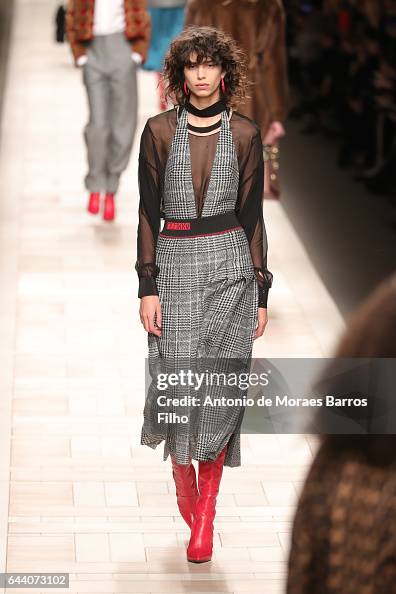 Fendi - Runway - Milan Fashion Week Fall/Winter 2017/18 Fendi - Runway - Milan Fashion Week Fall/Winter 2017/18