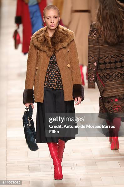 Fendi - Runway - Milan Fashion Week Fall/Winter 2017/18 Fendi - Runway - Milan Fashion Week Fall/Winter 2017/18