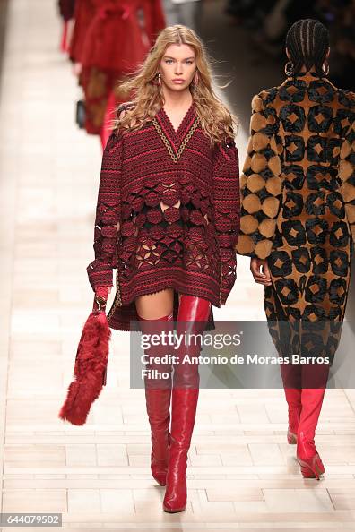 Fendi - Runway - Milan Fashion Week Fall/Winter 2017/18 Fendi - Runway - Milan Fashion Week Fall/Winter 2017/18
